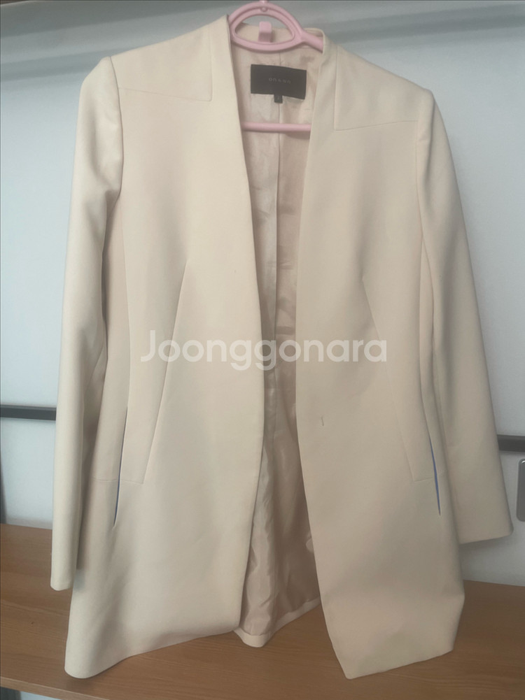 온앤온 라이트 베이지 자켓 66사이즈 롱자켓--0
