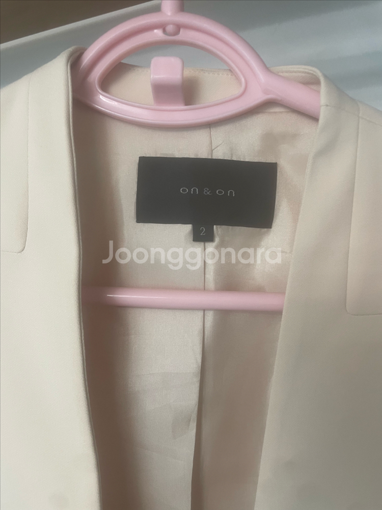 온앤온 라이트 베이지 자켓 66사이즈 롱자켓--1