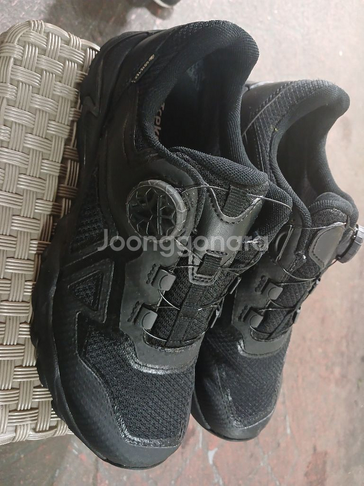 트렉스타 고어택스등산화 운동화 260--2