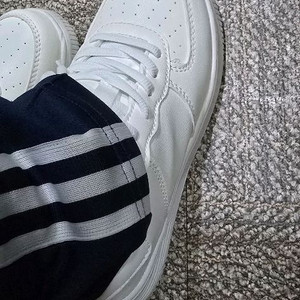 모닝글로리 운동화235 ㅡ1회착용 가벼움!