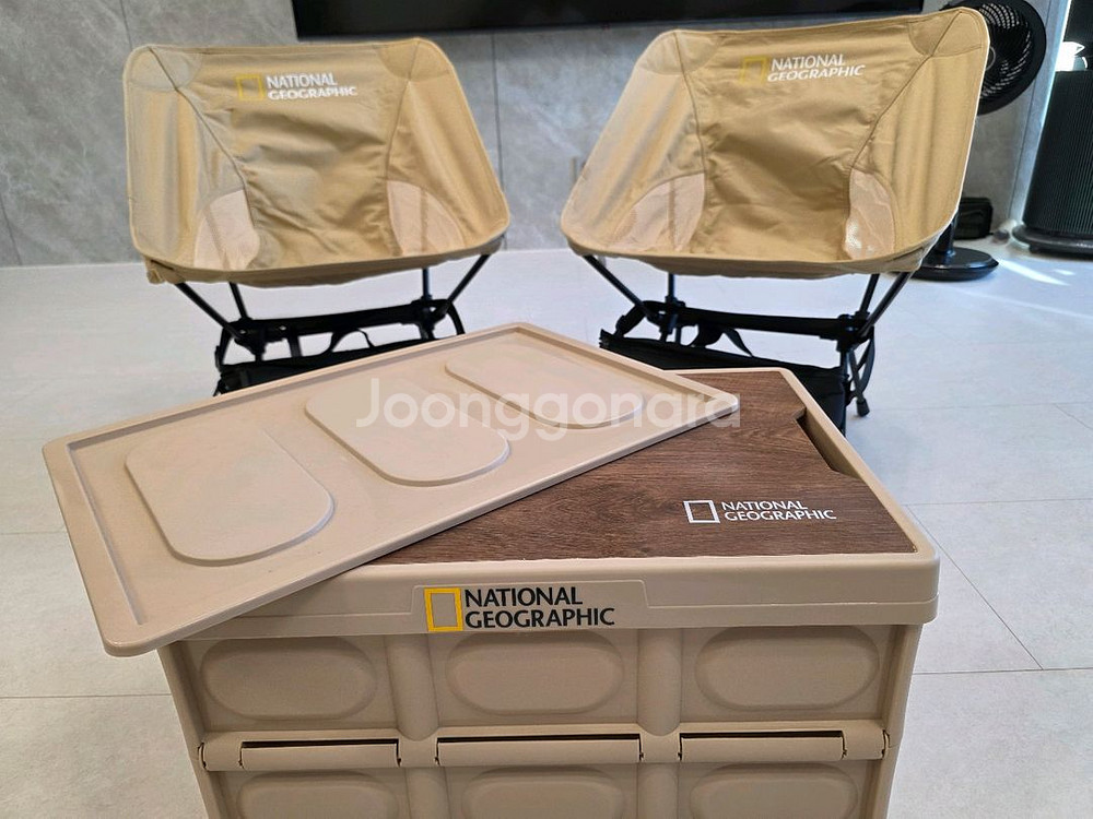내셔널지오그래픽 캠핑의자 2개 + 폴딩박스--6