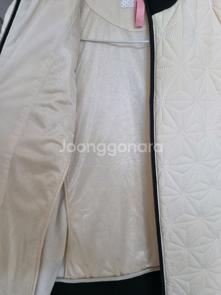 와이드앵글 여성 패딩 점퍼--2