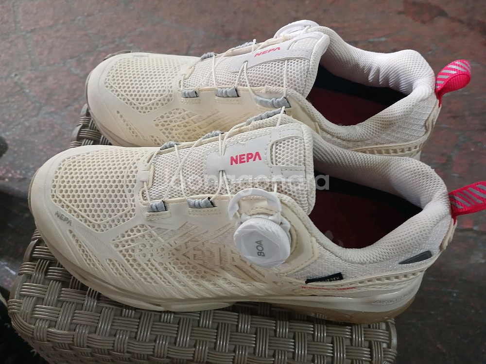 내파 고어택스 트레킹화 검 운동화 6.5 240--1