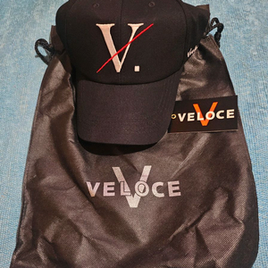 뷔벨로체 DG 하드핏 볼캡 블랙 모자 싸게 팝니다