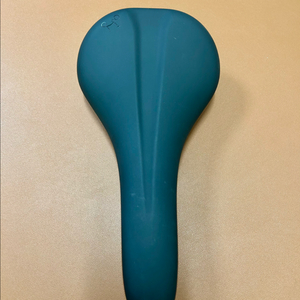 브롬톤 P라인 순정 안장