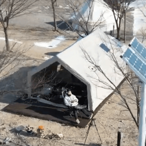 캠핑에어텐트 네이처하이크 17.2 에어텐트 팝니다