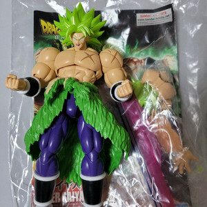 드래곤볼 피규어라이즈 스탠다드 브로리 손오공