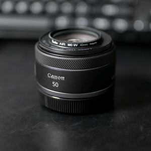 캐논 RF 50mm f1.8 STM 렌즈
