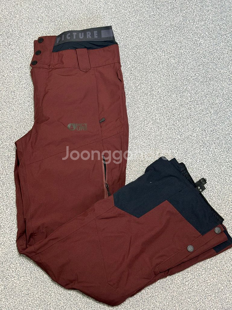 피처스 피쳐 오브젝트 앤도르라 자켓--2