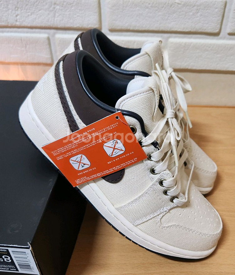 새상품) 260 나이키 에어조던1 로우--0