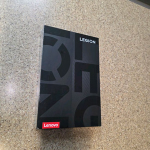 레노버 리전 Y700 3세대 16기가 512 내수용 새상품