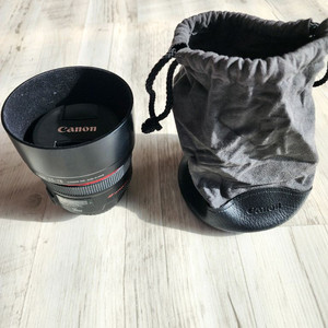 캐논 EF50mm f1.2 L 오이만두 렌즈 팜. EF 50.2 L