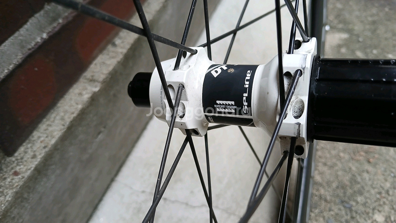 DT Swiss RC55T spline 휠셋--7