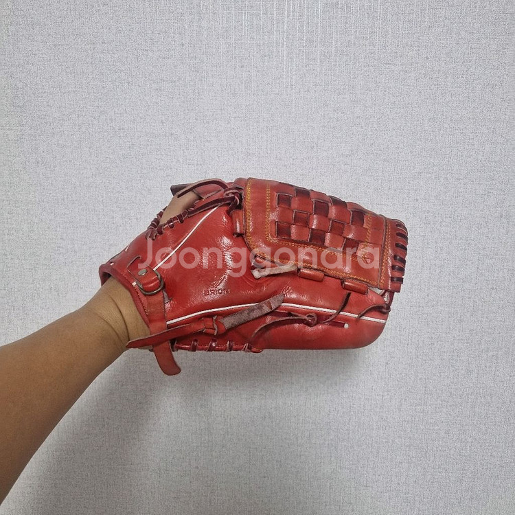 명가 투수글러브--1