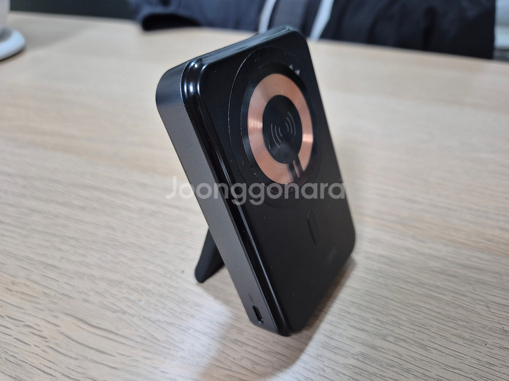 리큐엠 고속충전 보조배터리 10000mAh 및 여러 보조배터리 판매합니다.--5