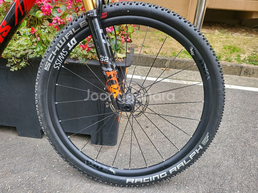 위아위스 헥시온 g 레드 s사이즈 구동계 스램 최상 휠27.5 급매--1