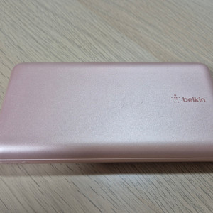 벨킨 대용량 보조배터리 20000mAh 및 여러 보조배터리 판매합니다.