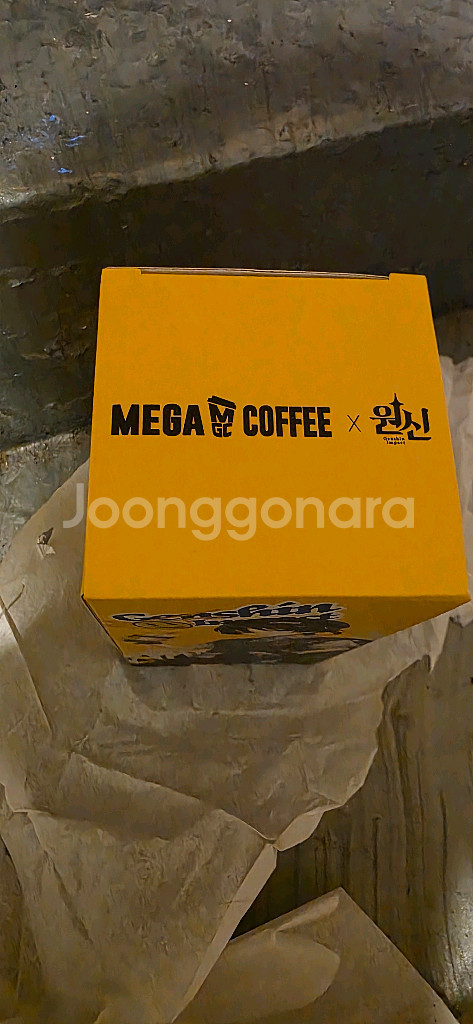 메가커피 원신 콜라보 에디션 굿즈--1