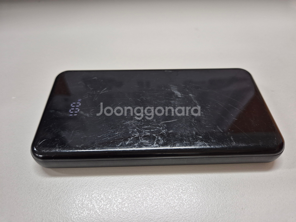 벨킨 대용량 보조배터리 20000mAh 및 여러 보조배터리 판매합니다.--8