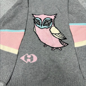 럭키슈에뜨 니트