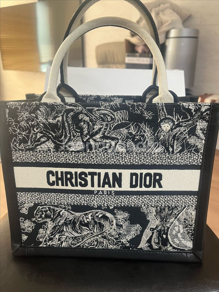 디올 스타일 북토트 스몰(크로스있음)--0
