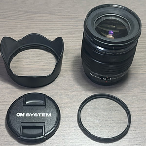 올림푸스 12-45mm F4 PRO 렌즈