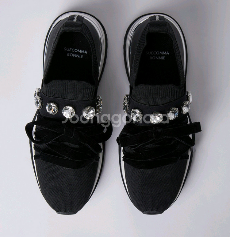 슈콤마보니 뉴넬라 스니커즈 블랙 260--0