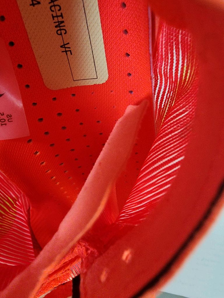 나이키 베이퍼플라이 넥스트 4 이미지