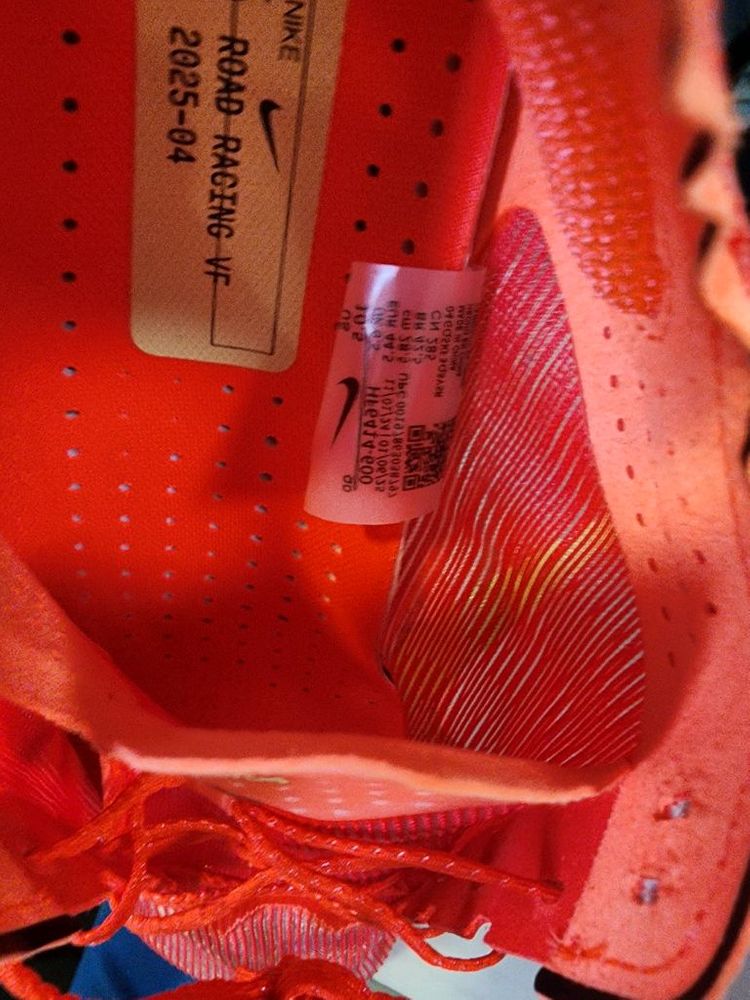 나이키 베이퍼플라이 넥스트 4 이미지