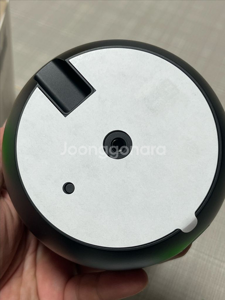 벨킨 독킷 오토트래킹 스탠드 프로 MMA008--4