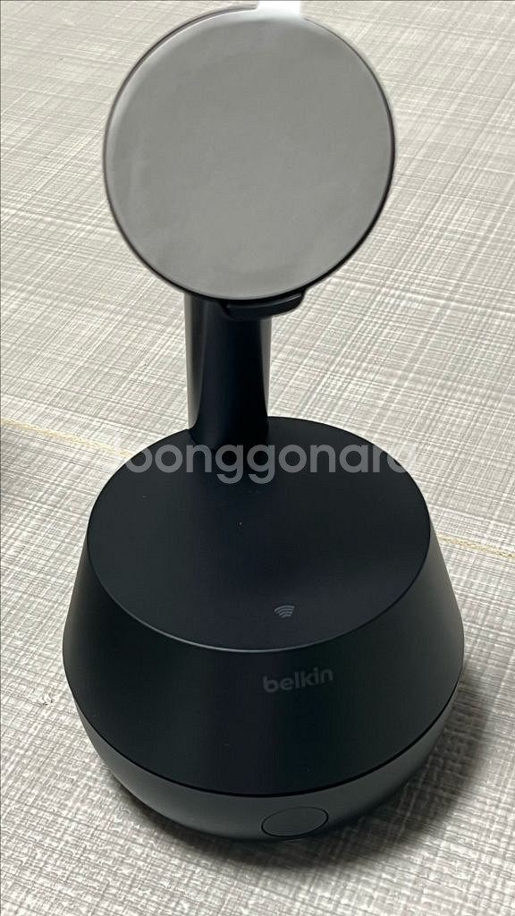 벨킨 독킷 오토트래킹 스탠드 프로 MMA008--7