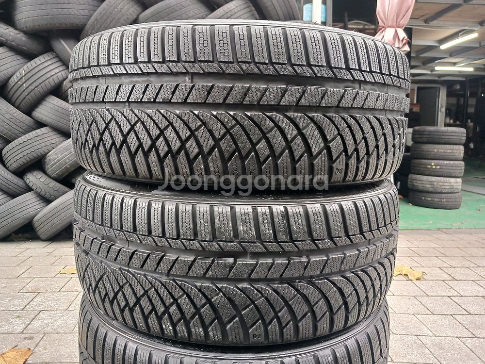 245 45 19/275 40 19 금호타이어 (윈터타이어) 한대분 팝니다 (임판급타이어)--2