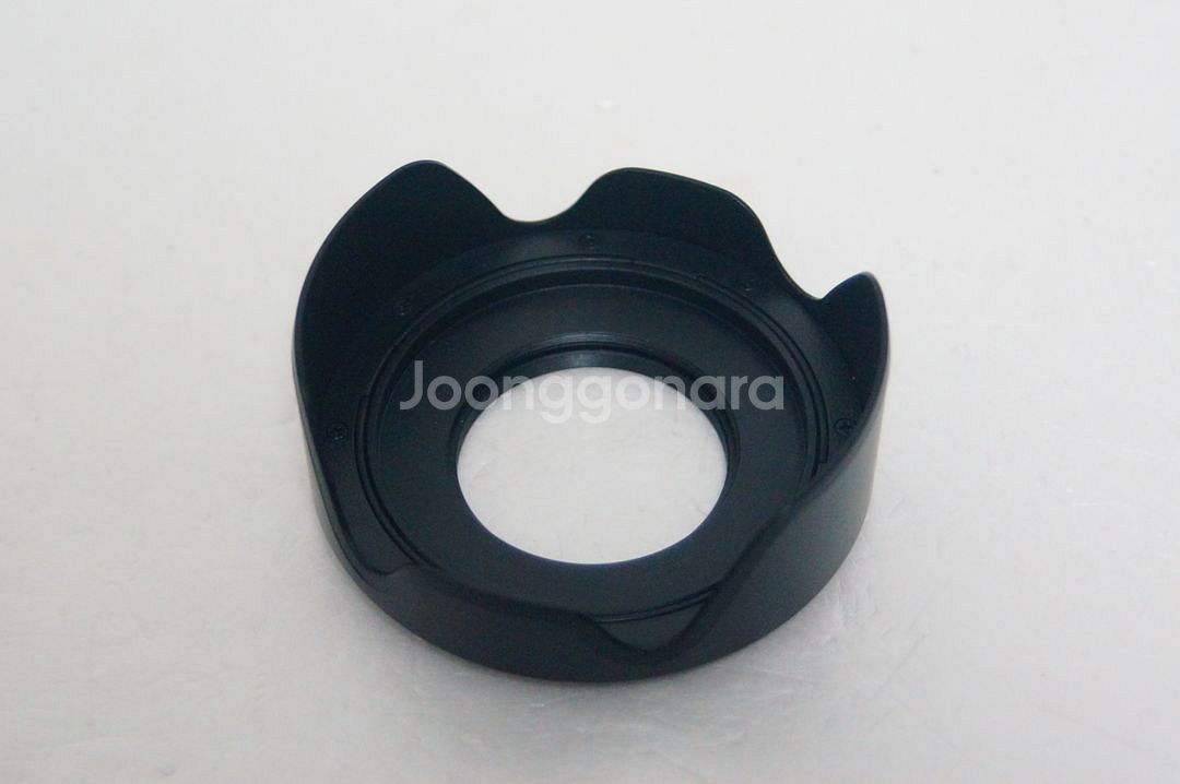 [소니용] FE28-60 렌즈용 후드 팝니다.--4