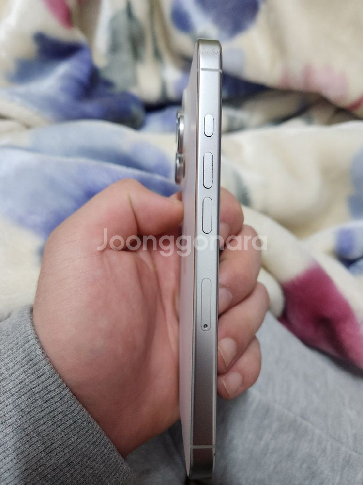 아이폰16 프로 256GB--4