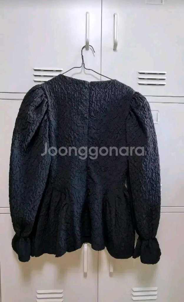 나나수 링클세실 블라우스 - 블랙 프리--9