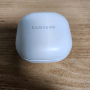 갤럭시 버즈 2프로 화이트