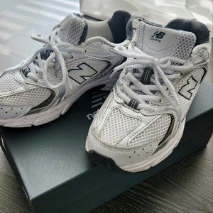 뉴발란스 530 운동화