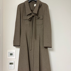 브라이드앤유 리본 코트 원피스