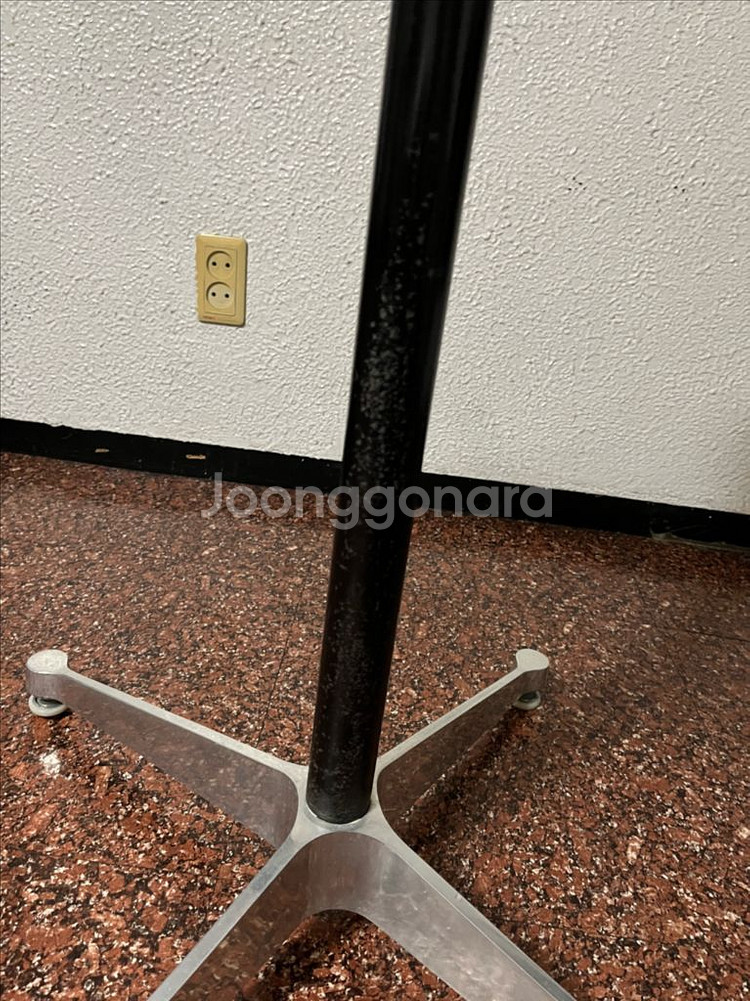 허먼밀러 임스 테이블 컨트랙트 베이스--1