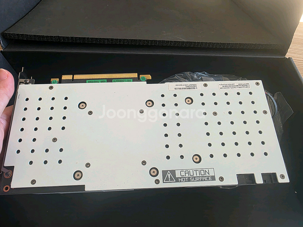 GALAX RTX2060 SUPER 화이트 그래픽카드--2