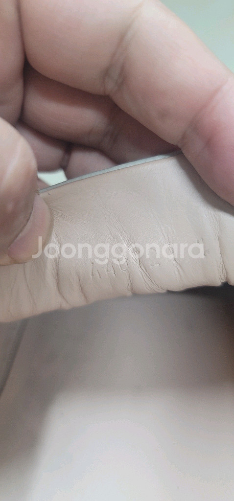 극희소! 구찌(GUCCI) 에이스(Ace) 플레임(불꽃) 스니커즈 - 한정판 레어템!흰색 구찌가 아니라 아이보리라--2