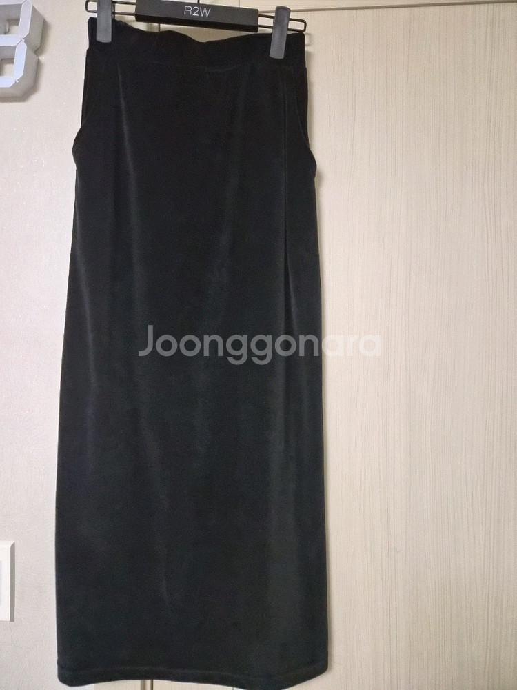 R2W 아비오 벨루어 밴딩 스커트 2(M) 블랙--4