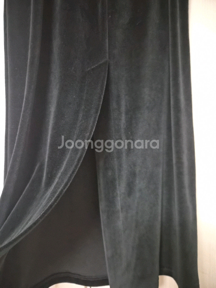 R2W 아비오 벨루어 밴딩 스커트 2(M) 블랙--6