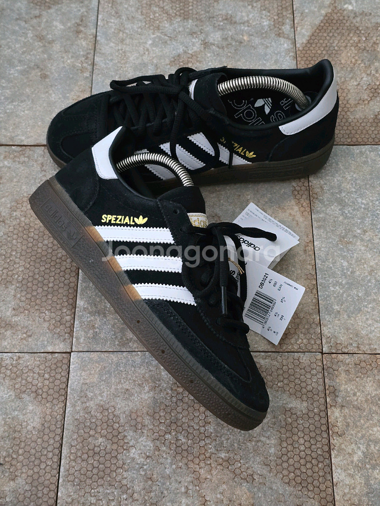 (230)아디다스 핸드볼 스페지알 코어 블랙 스니커즈 운동화--5