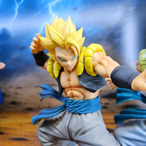 드래곤볼 제일복권 오지터 피규어 팝니다.