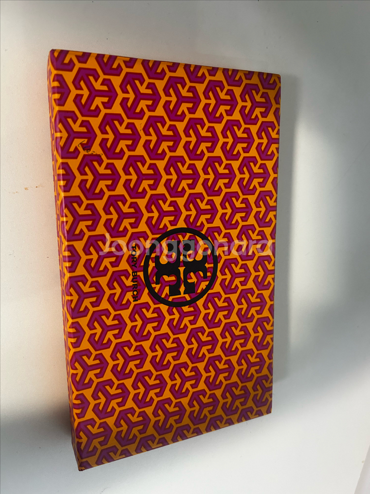 토리버치 TORI BURCH 판매합니다.--0