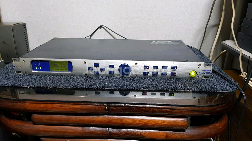 ALTO CONTROL 60 디지털 이퀄라이저.--0