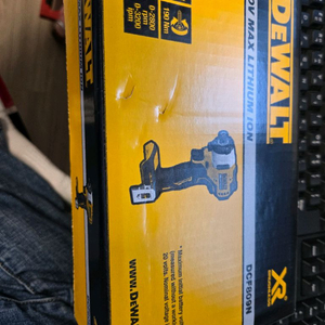 미개봉)디월트 임팩드라이버 dcf809