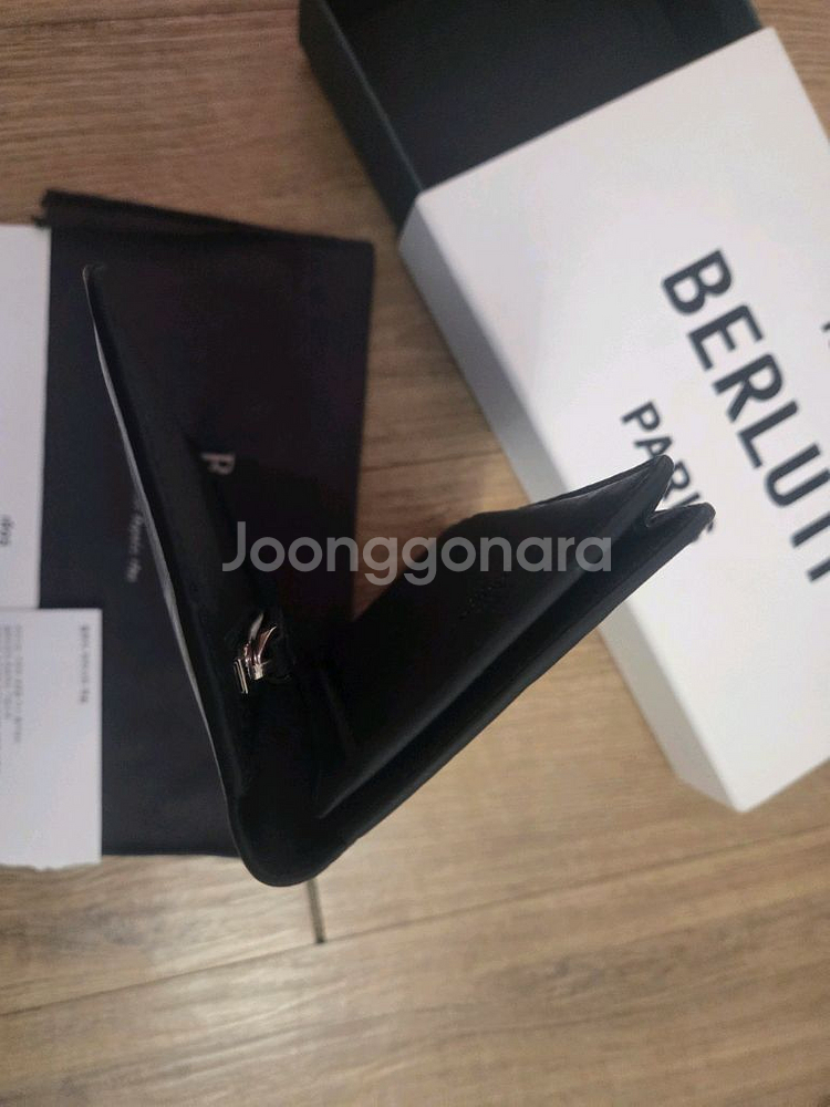 벨루티 장지갑--6