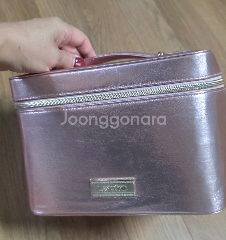 [랑콤] 2025 홀리데이 뷰티박스 가방만 판매합니다.--3